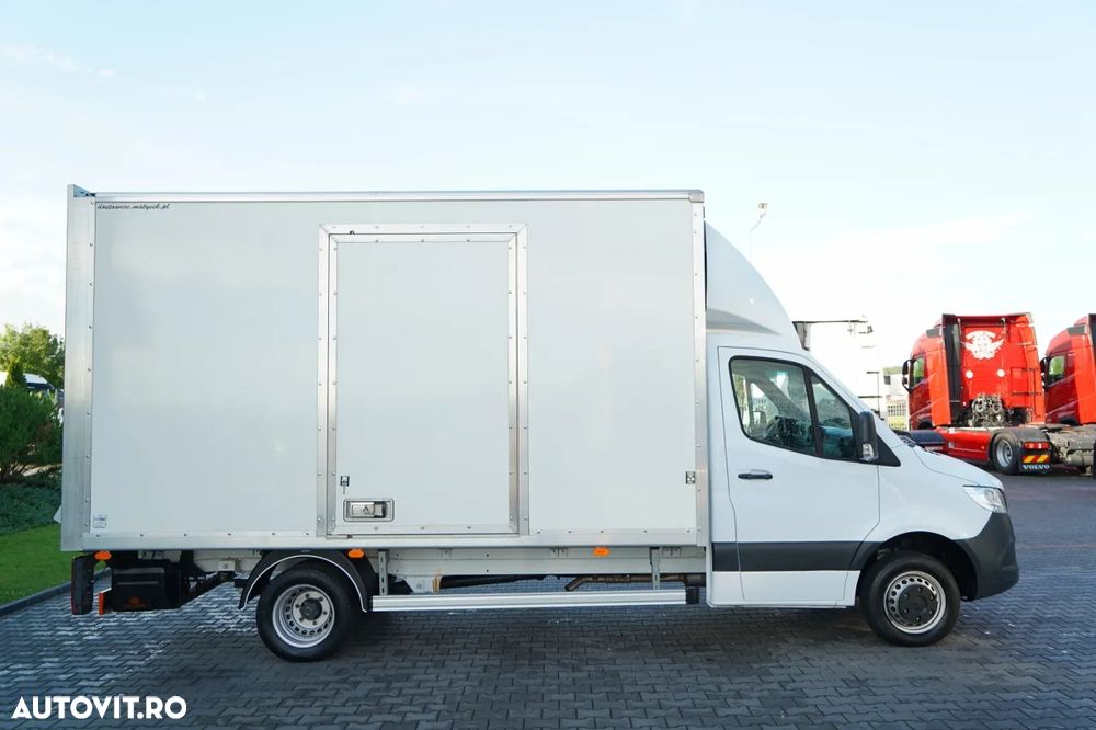 Mercedes-Benz SPRINTER 315 CDI / CONTAINER 4.4 M / 750 KG LIFT / TWIN / IMPORTAT - 8