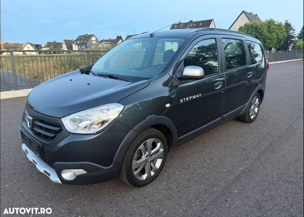 Dacia Lodgy 1.5 dCi Stepway - 2