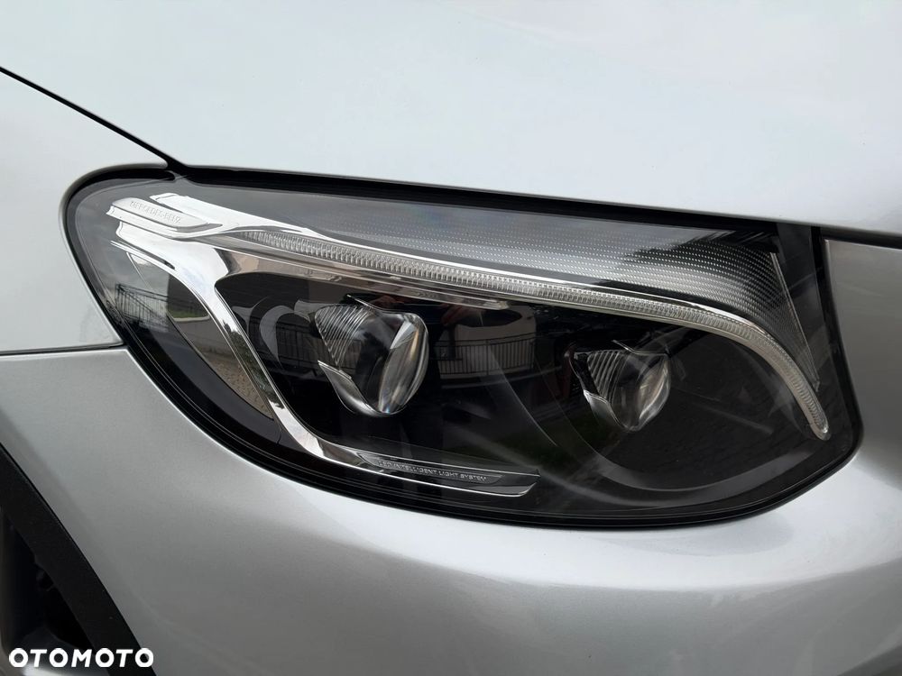 Mercedes-Benz Glc 2016 photo 4