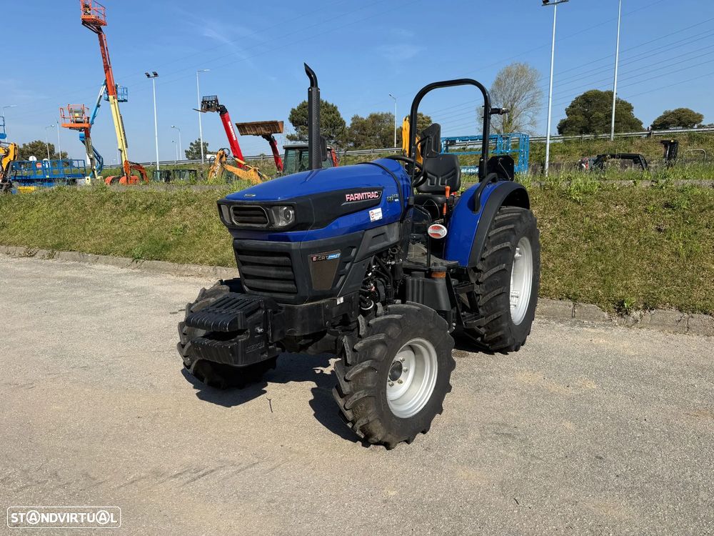 Outra não listada Farmtrac FT6050 - Trator 4X4 50cv (2026) - 2