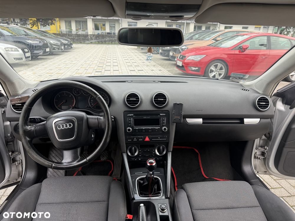 Audi A3 3-drzwiowe 2.0 TDI Attraction - 11