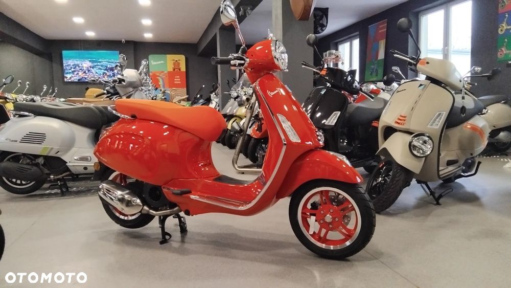 Vespa Primavera - 2