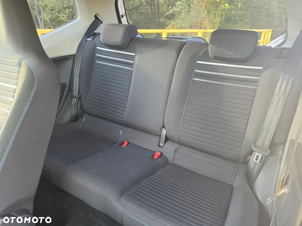 Volkswagen up! cup - 21