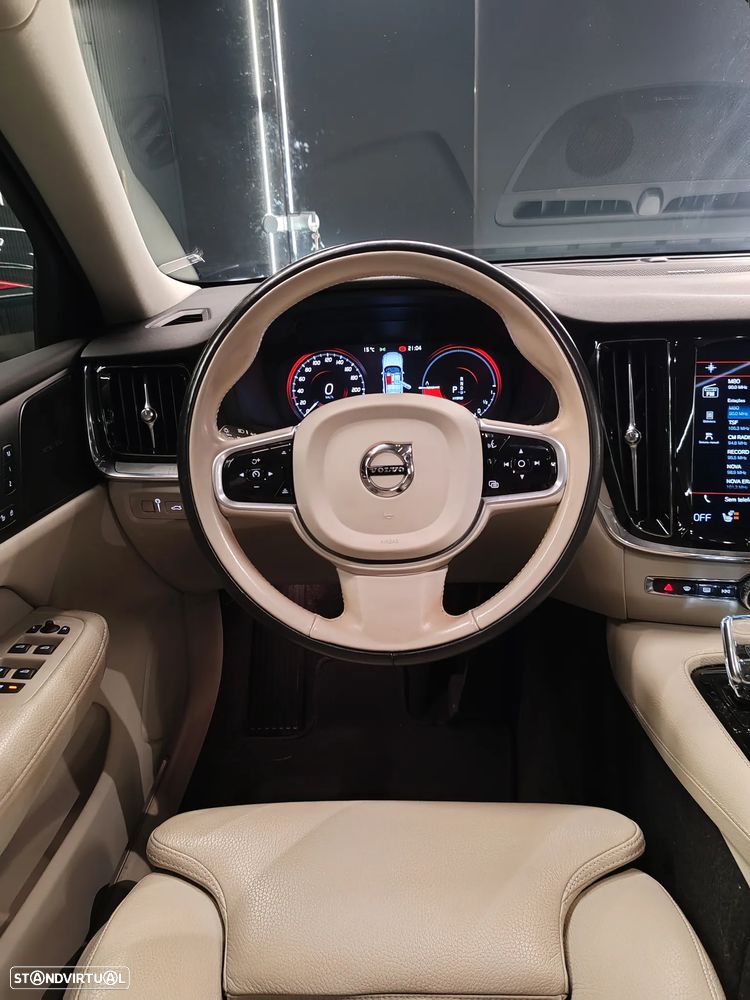 Volvo V60 2.0 T6 AWD TE Inscription - 12