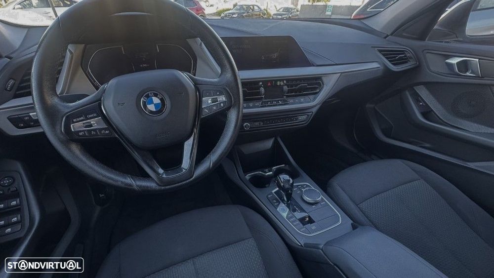 BMW 116 d Aut. Advantage - 11