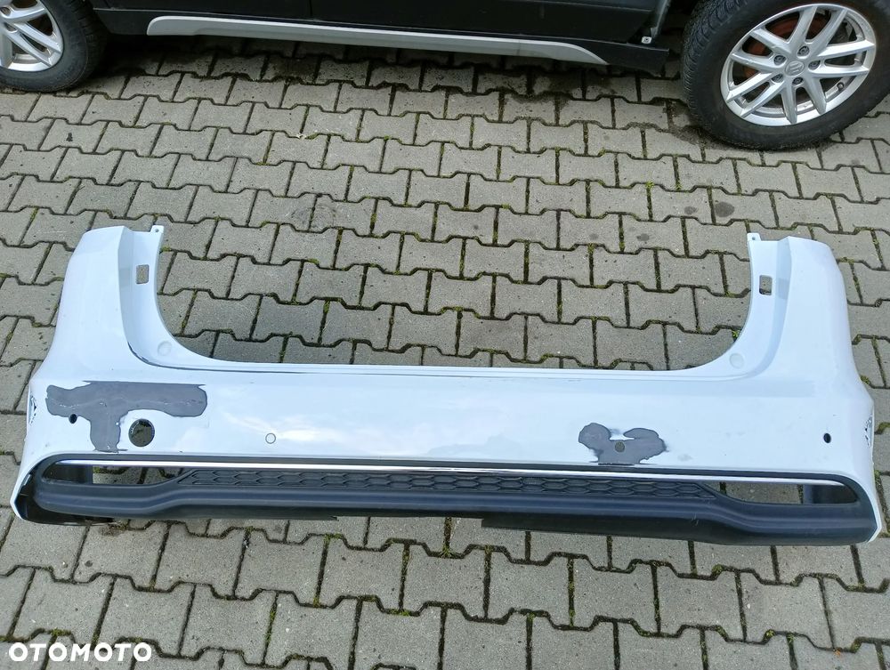 KIA Ceed III 3 Kombi ZDERZAK TYŁ PDC - 1