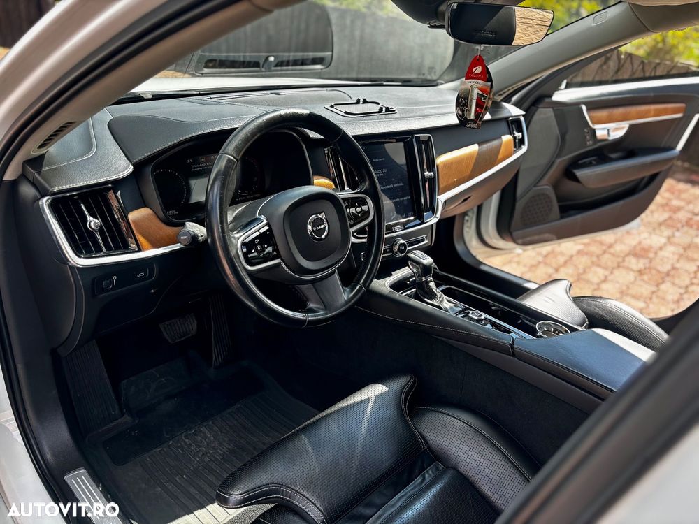 Volvo V90 D5 AWD Inscription - 8