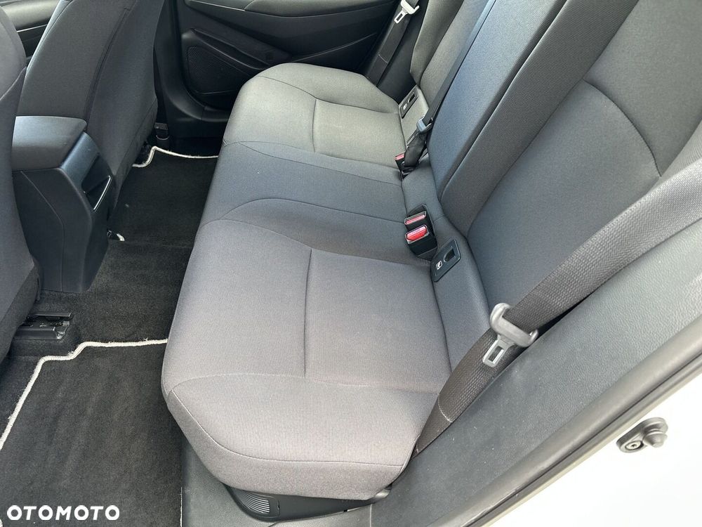 Toyota Corolla - 17