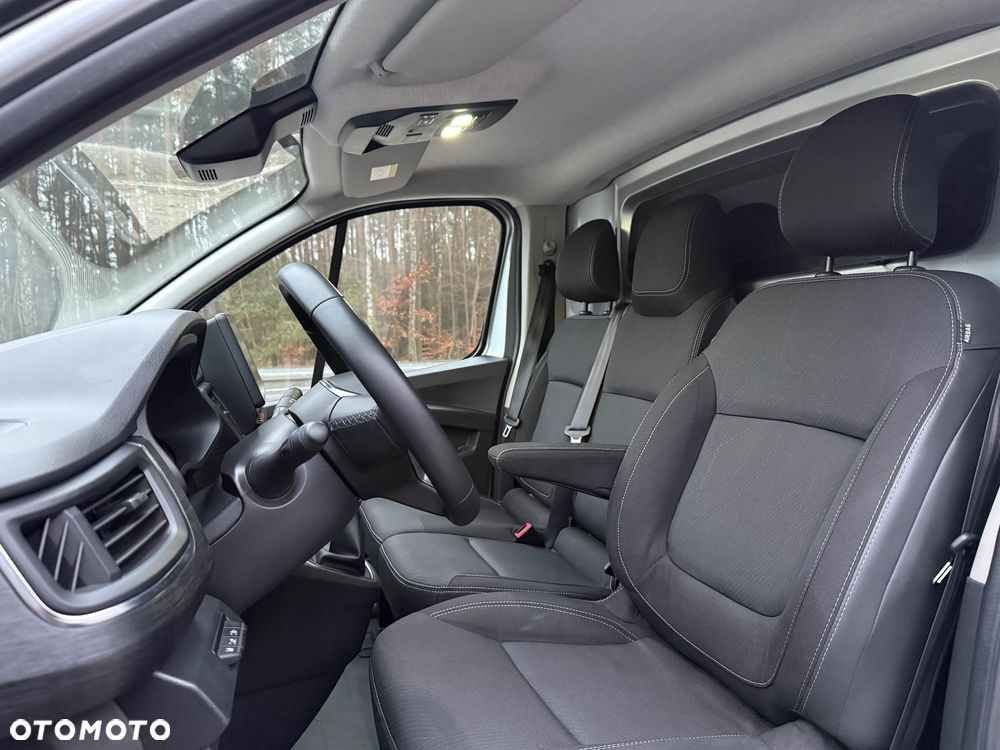 Renault Trafic - 9
