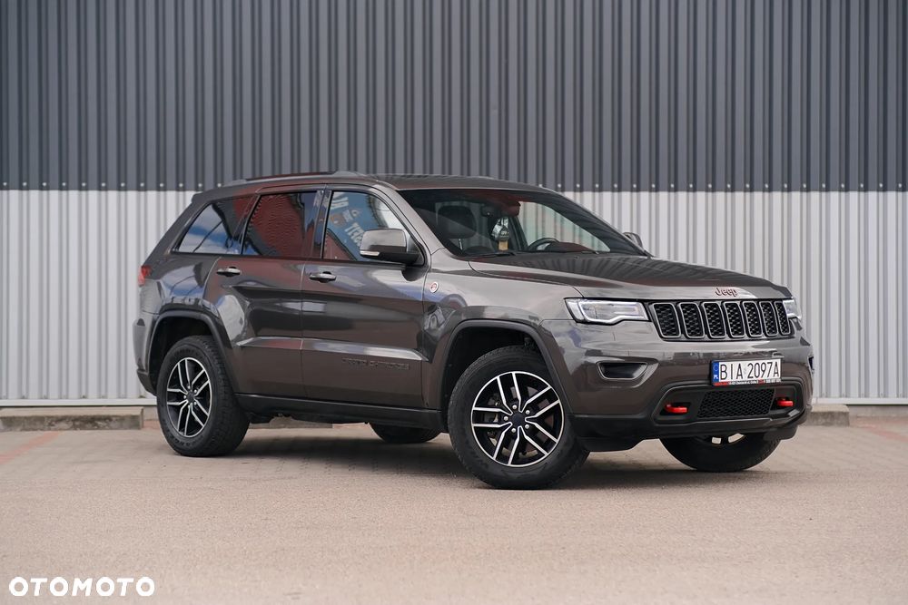 Jeep Grand Cherokee - 10