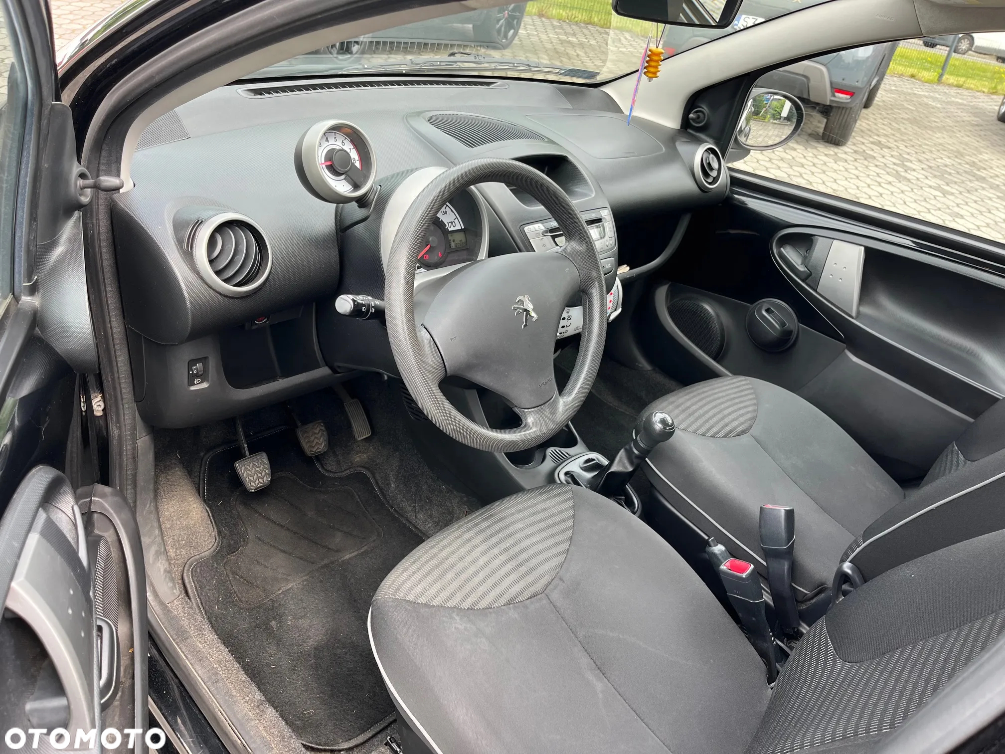 Peugeot 107 1.0 Trendy nICE - 9