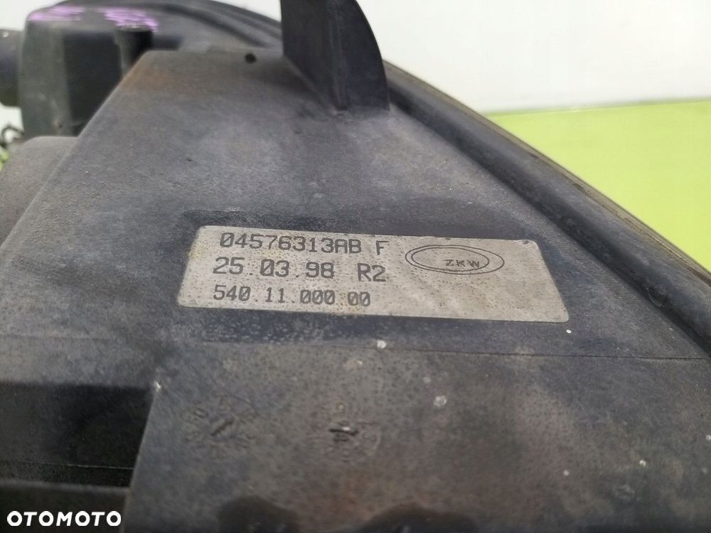 Reflektor lampa przód lewa Chrysler Voyager III 95-00 R 04576313AB - 6