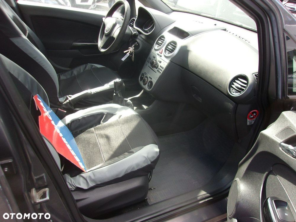 Opel Corsa - 23