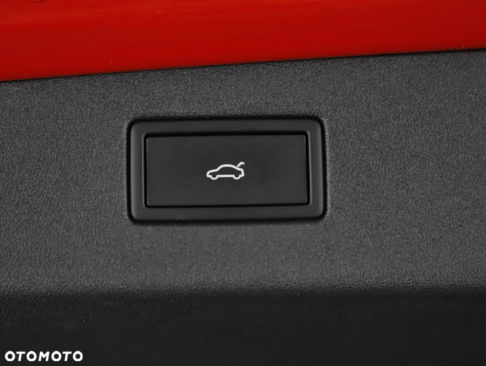 Volkswagen Tiguan - 24