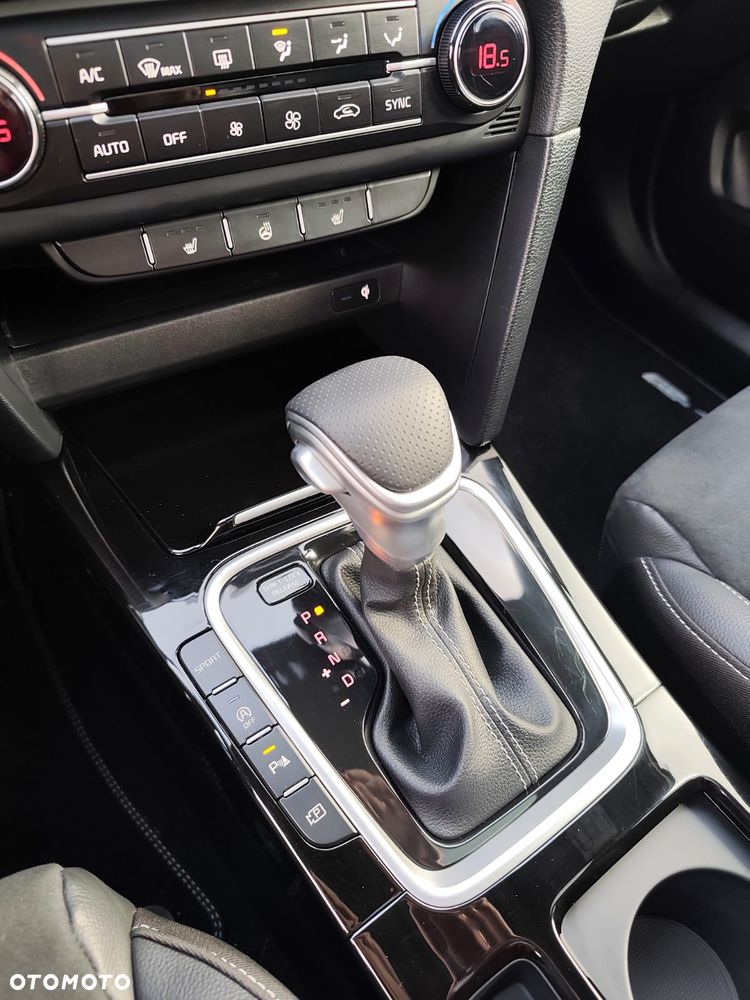 Kia ProCeed 1.5 T-GDI GT Line DCT - 28