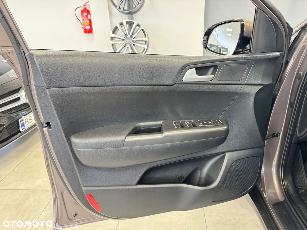 Kia Sportage 1.6 GDI M 2WD - 18