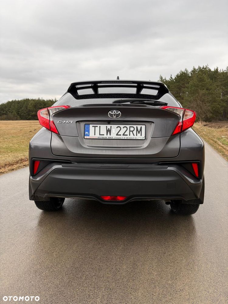 Toyota C-HR - 10