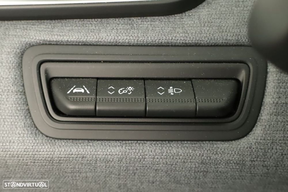 Mitsubishi Colt 1.0 MPI-T Invite - 19