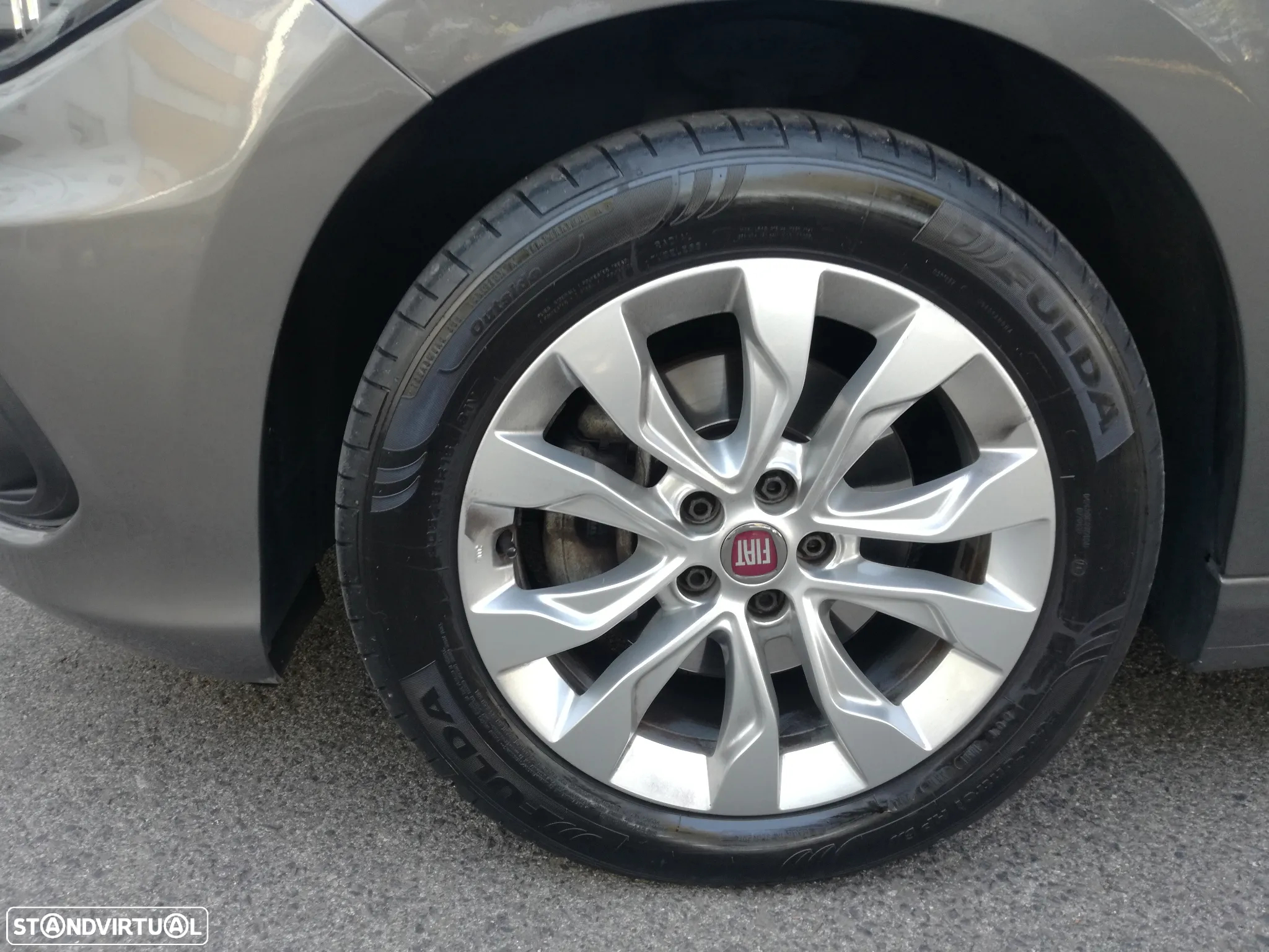 Fiat Tipo Station Wagon 1.3 M-Jet Lounge - 10