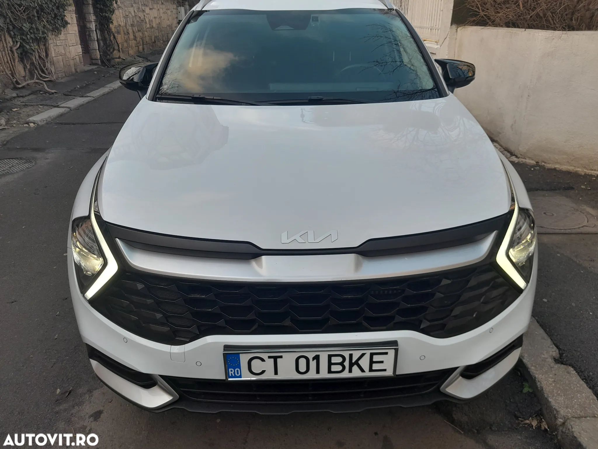 Kia Sportage 1.6 T-GDI 6MT 4x2 Urban - 1