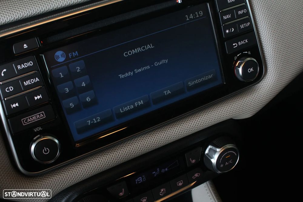 Nissan Micra 0.9 IG-T Tekna Orange Vibes S/S - 44