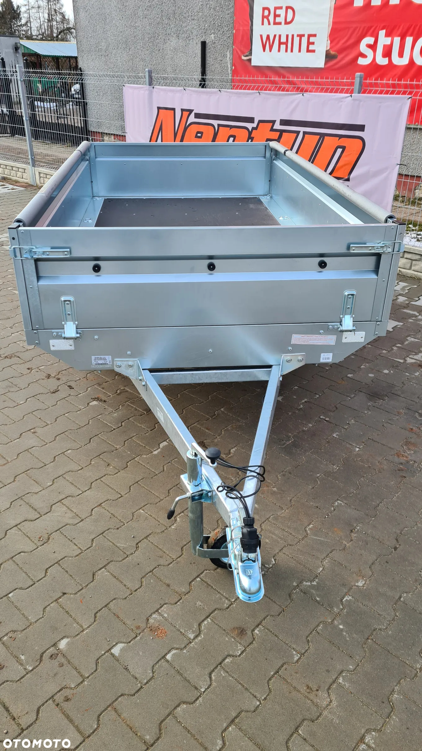 Neptun NORDICA skrzynia 263x145 burta 40cm przyczepa platforma GN124 - 2