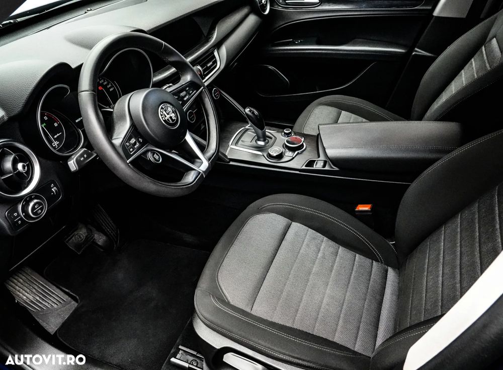 Alfa Romeo Stelvio 2.2 JTDM AWD Super - 11