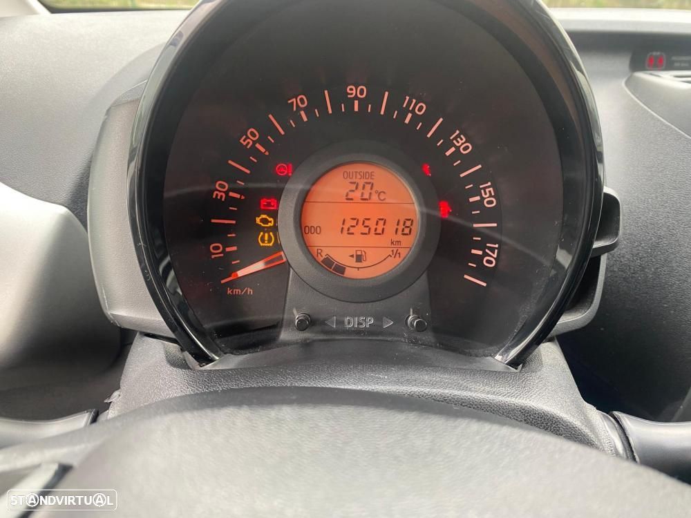 Peugeot 108 1.0 VTi Allure - 15