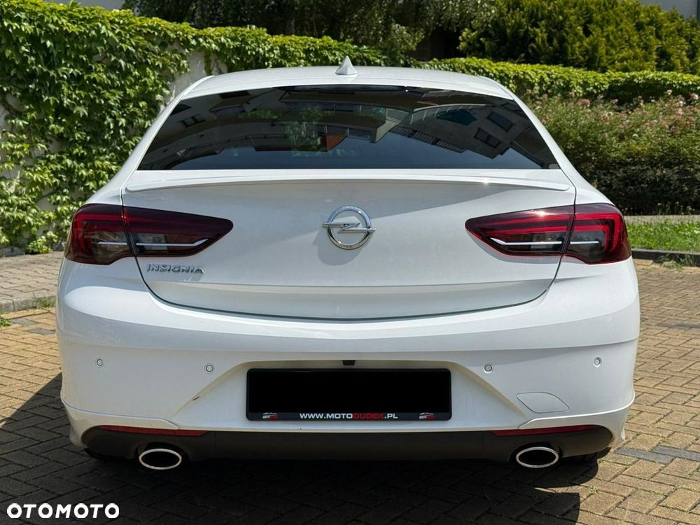 Opel Insignia Sport2.0 Direct InjTurbo 4x4 Innovation - 9