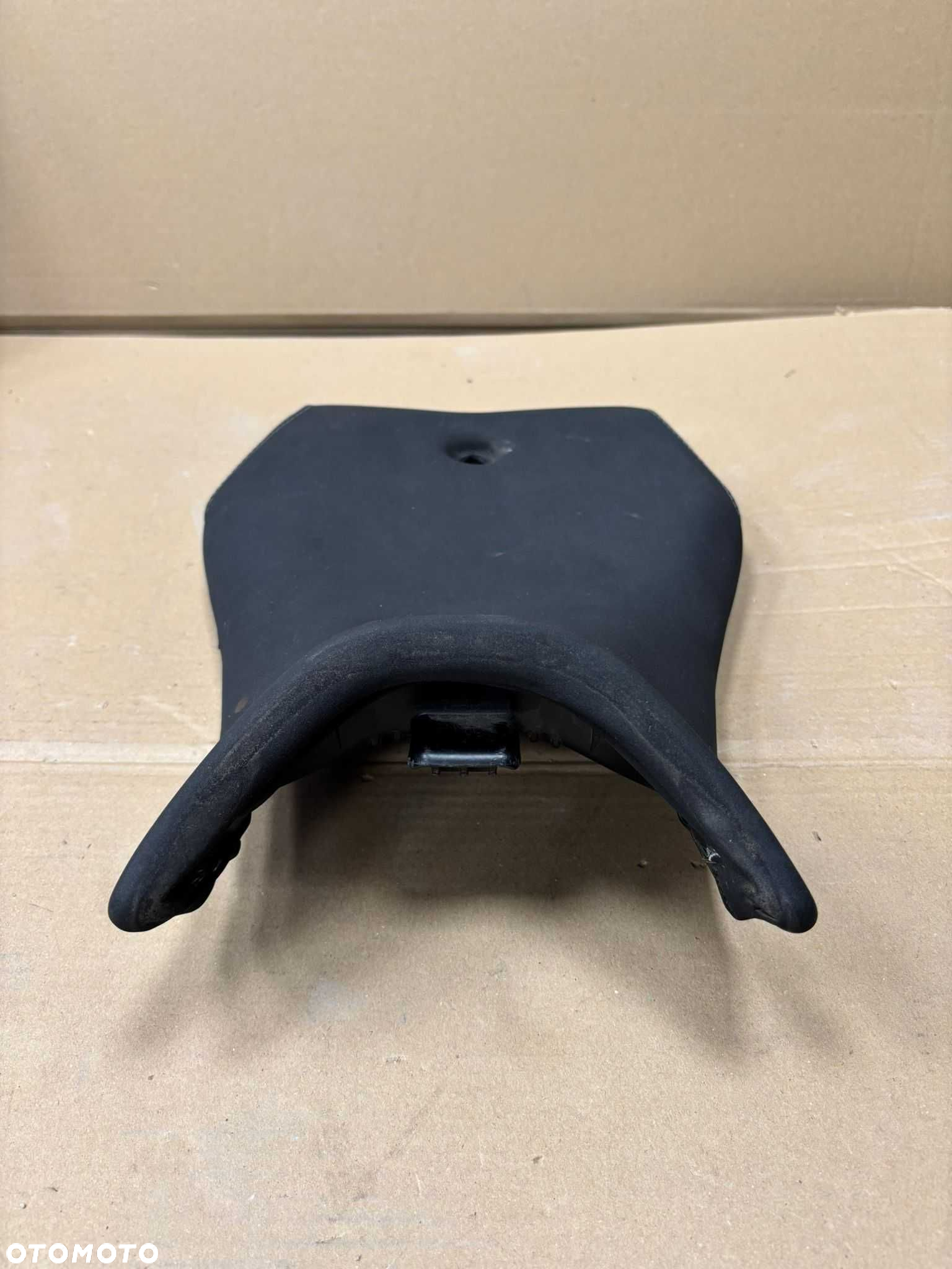Siedzenie Fotel Yamaha YZF-R125, 2008-14 [1.1] - 4