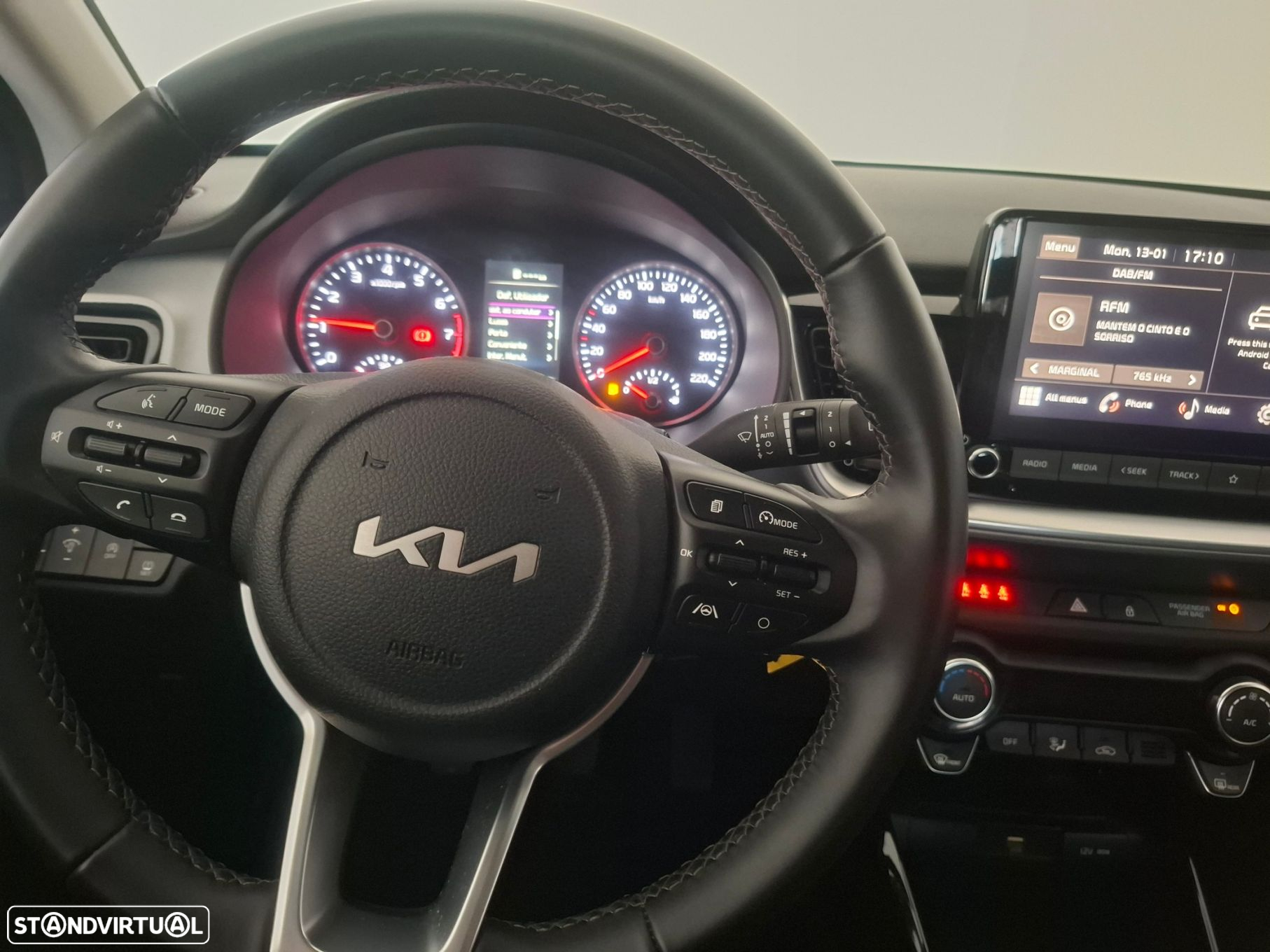 Kia Stonic 1.0 T-GDI Drive - 13