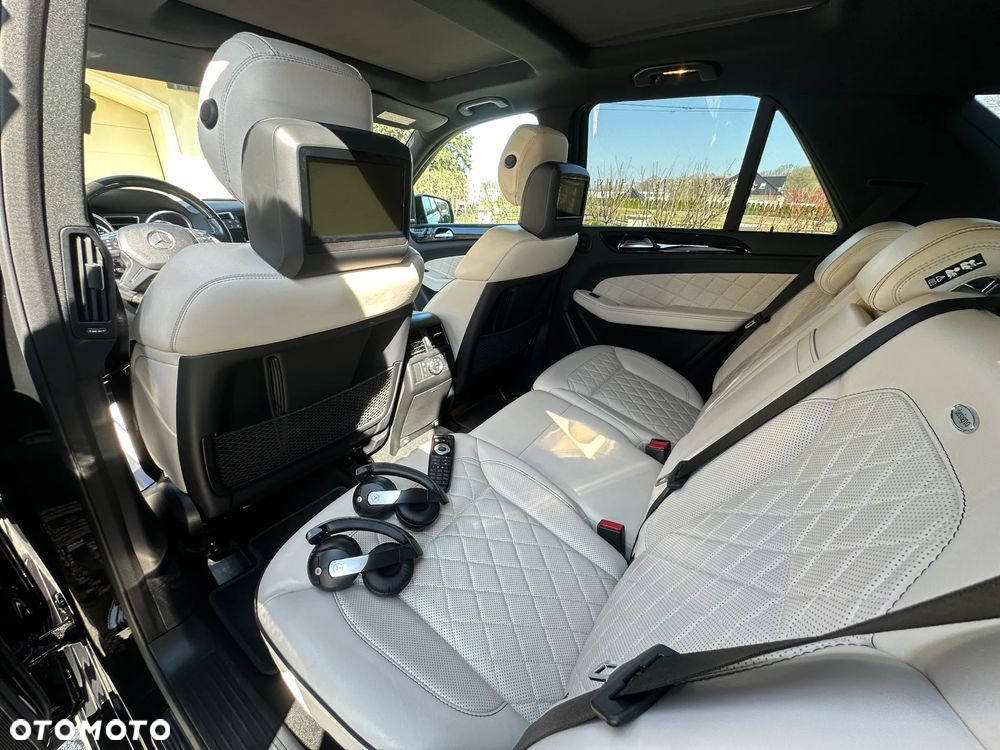 Mercedes-Benz ML 350 BlueTEC 4MATIC 7G-TRONIC Edition 1 - 19