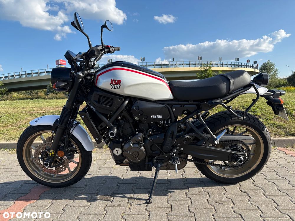 Yamaha XSR - 1