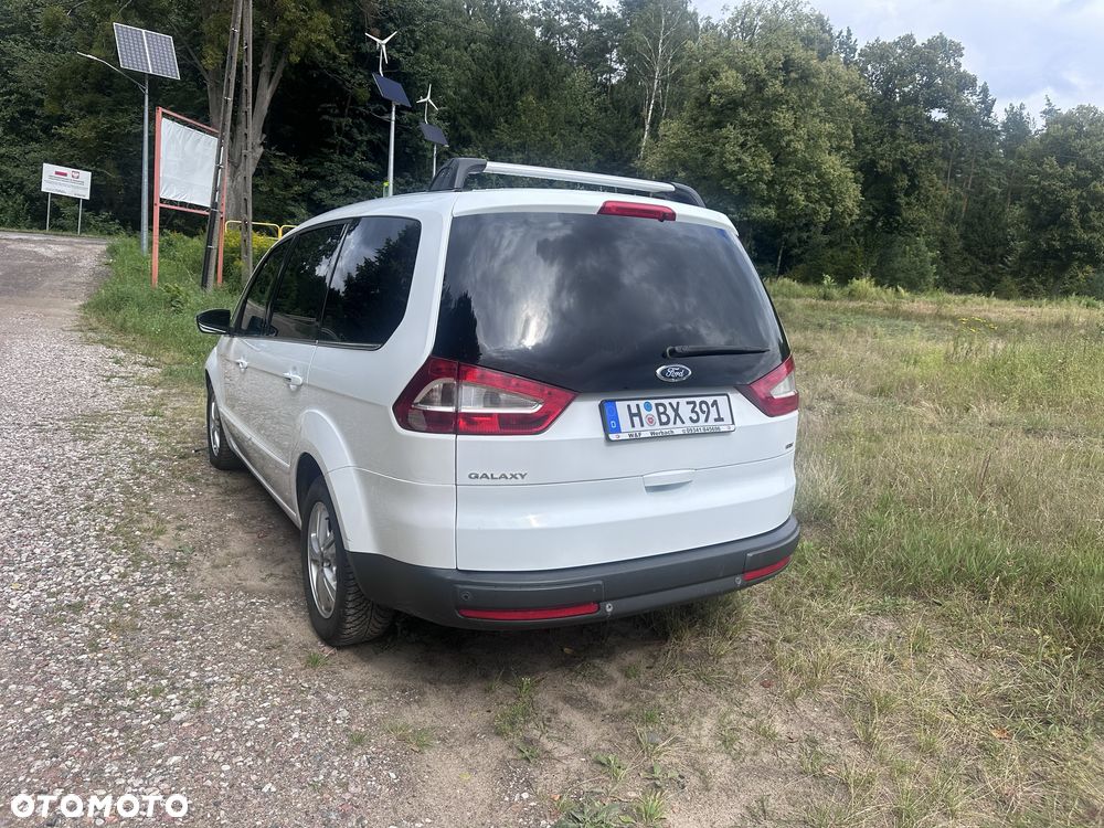 Ford Galaxy - 2