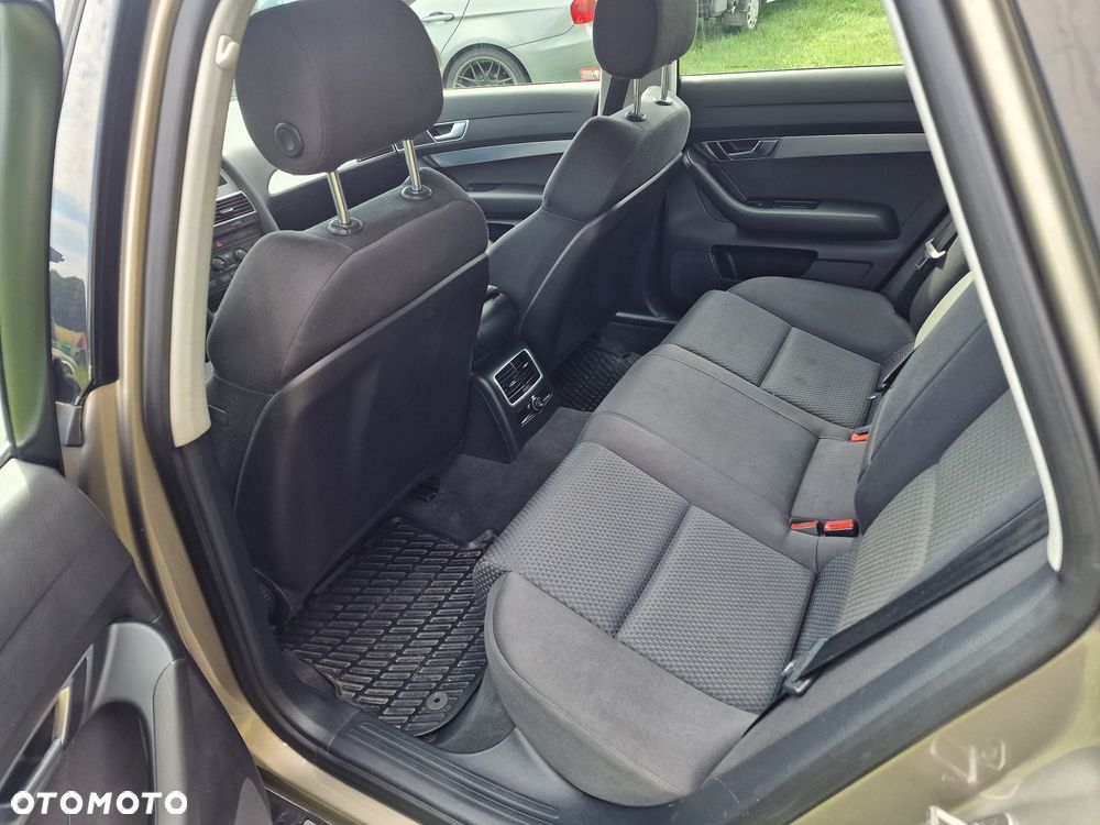 Audi A6 Avant - 8