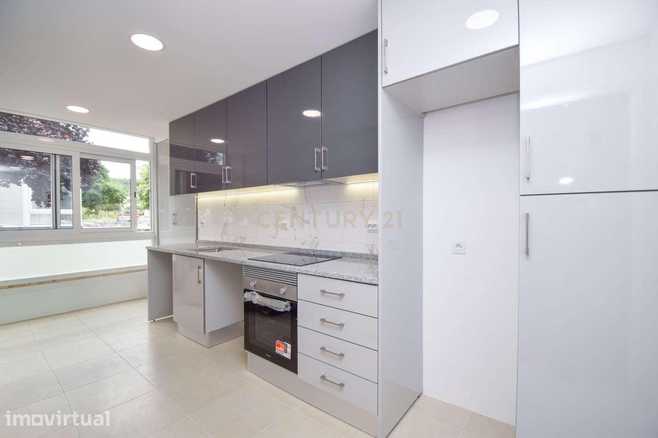 Apartamento T2 remodelado em Odivelas - Grande imagem: 3/21