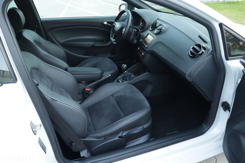 Seat Ibiza SC 1.8 TSI S&S Cupra - 31