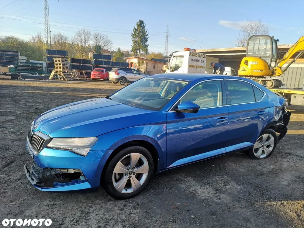 Skoda Superb 2.0 TDI DSG Ambition - 31