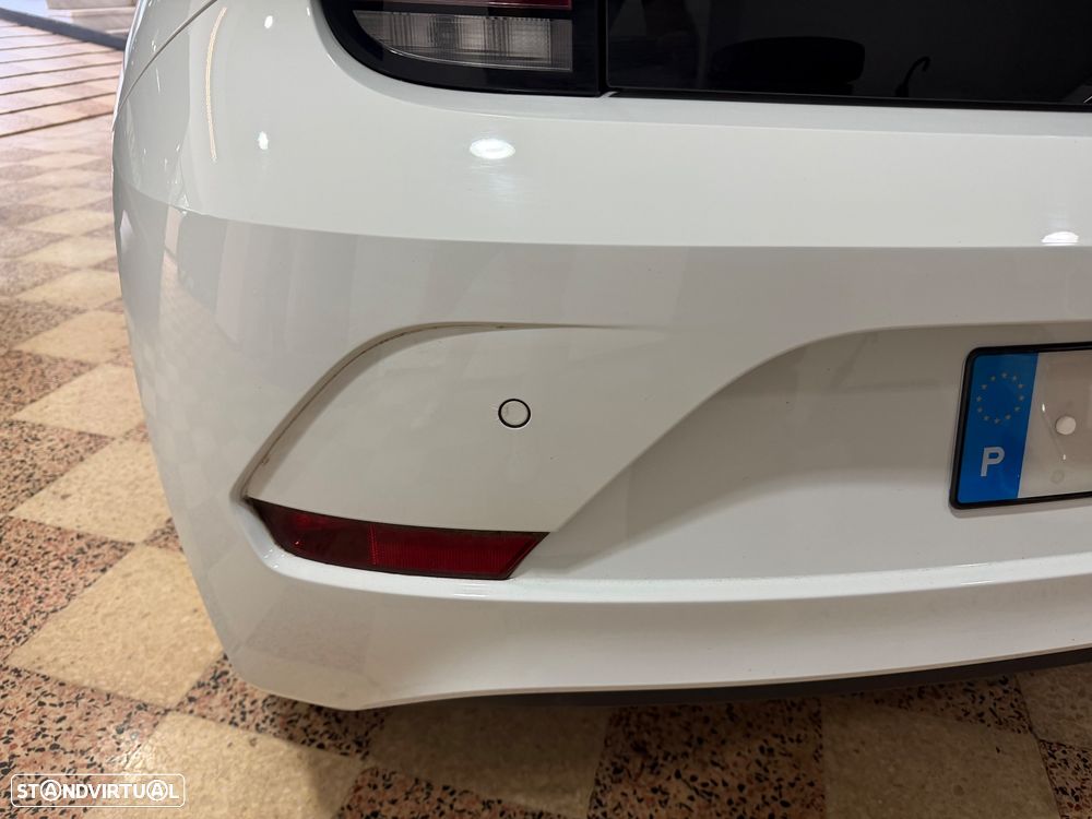 VW Up! - 8