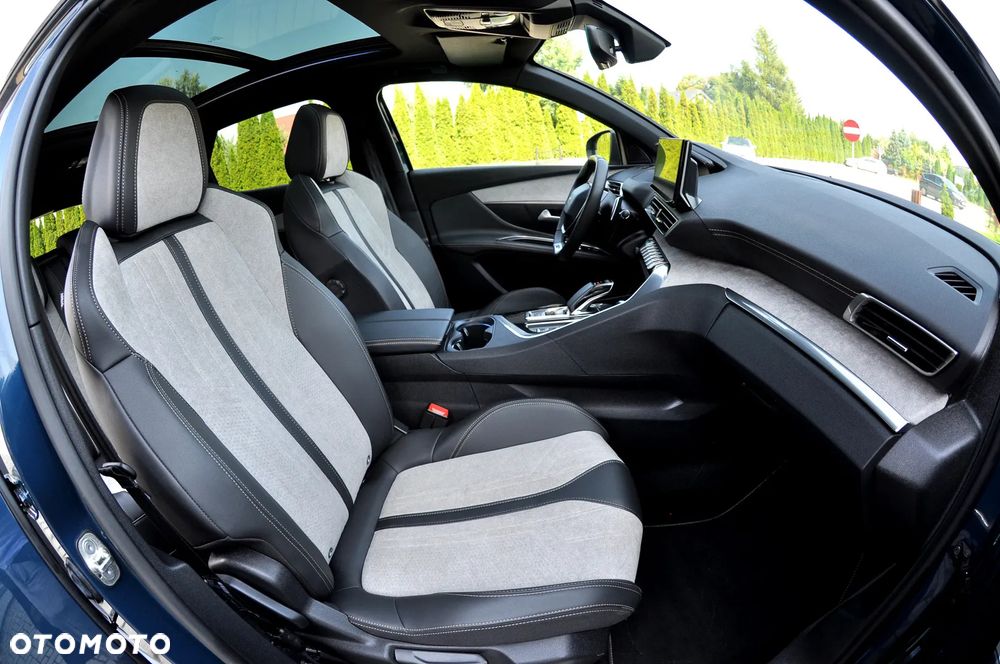 Peugeot 3008 225 e-EAT8 GT - 26
