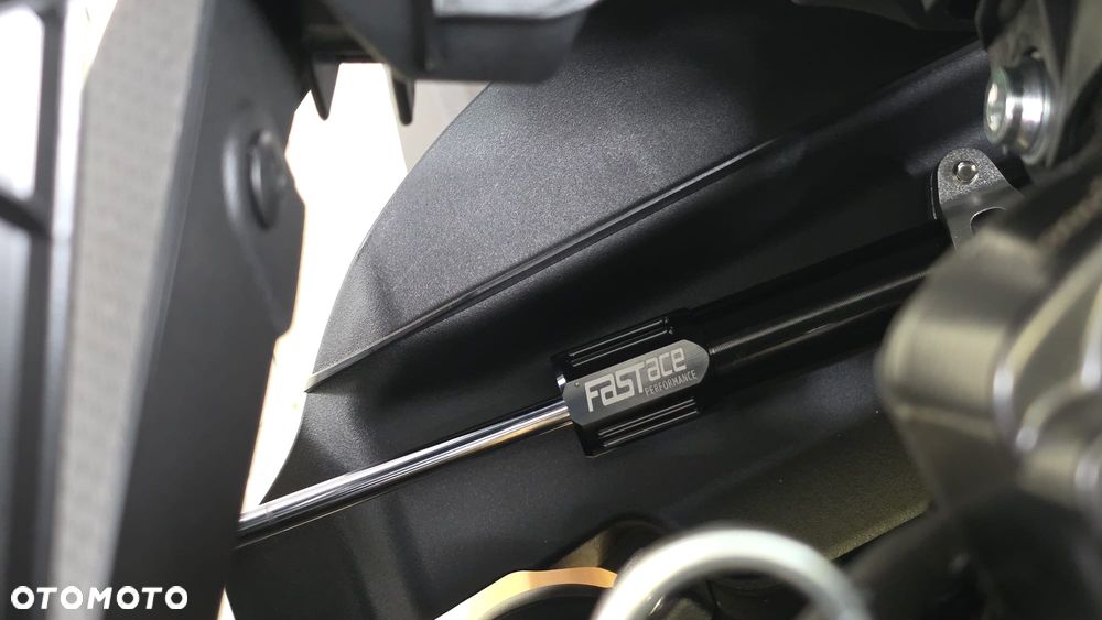 VOGE 900DSX - 5