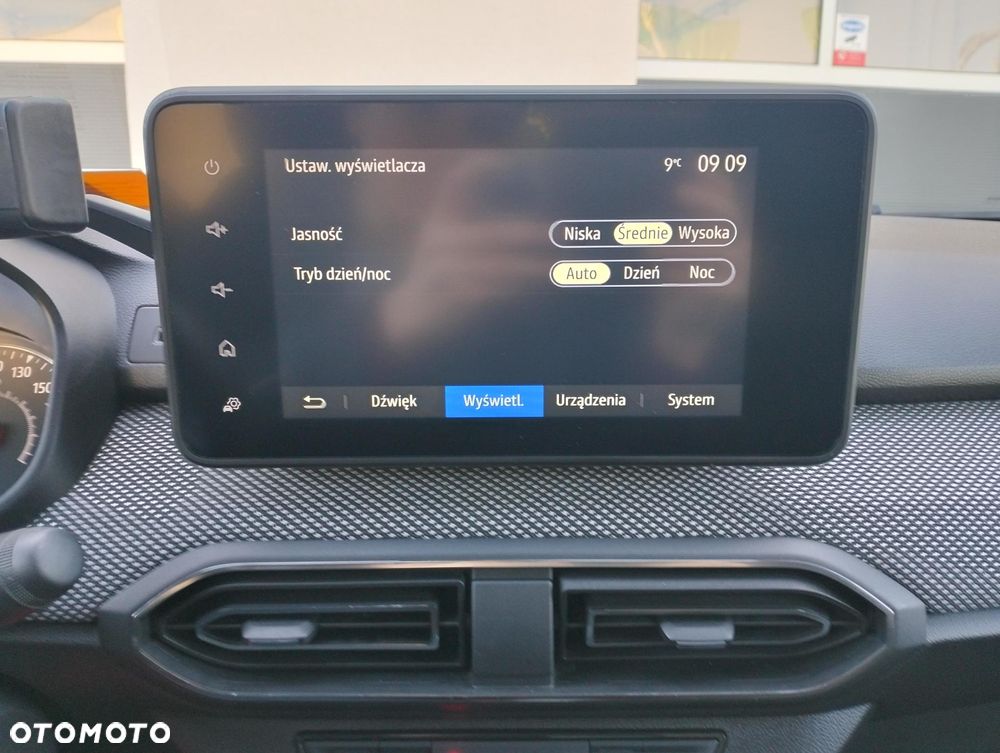 Dacia Sandero 1.0 SCe Comfort - 33