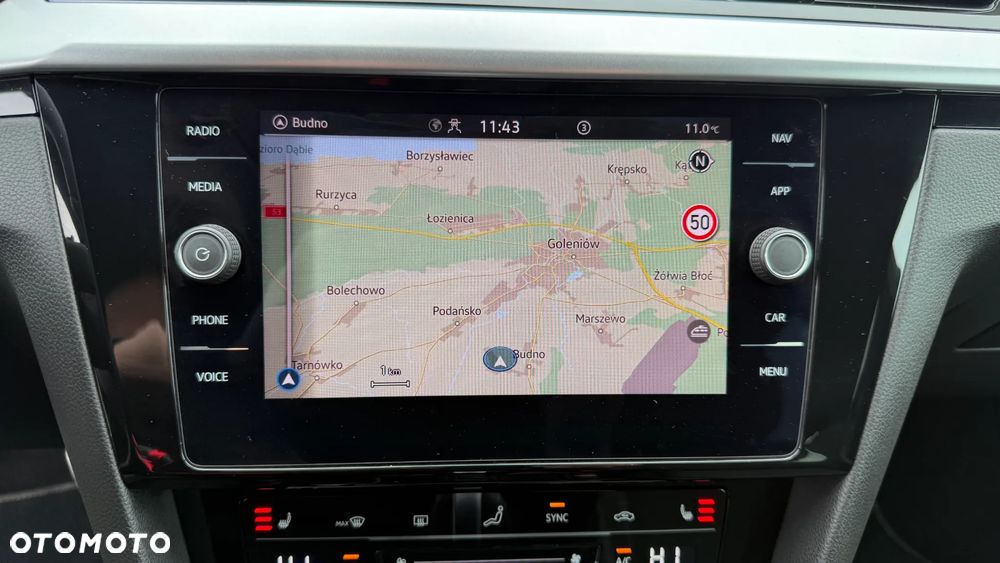 Volkswagen Arteon 2.0 TDI SCR R-Line DSG - 33