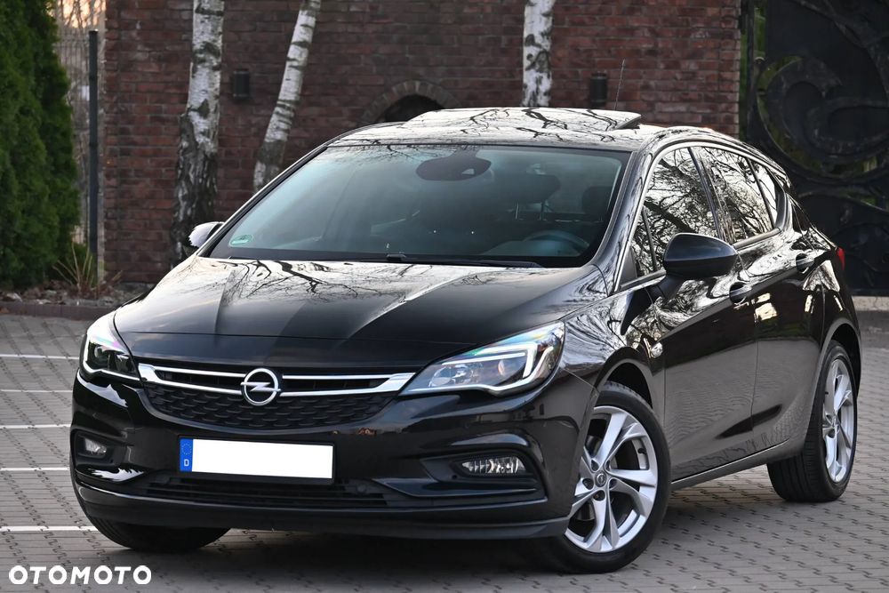 Opel Astra 1.4 Turbo Sport - 1