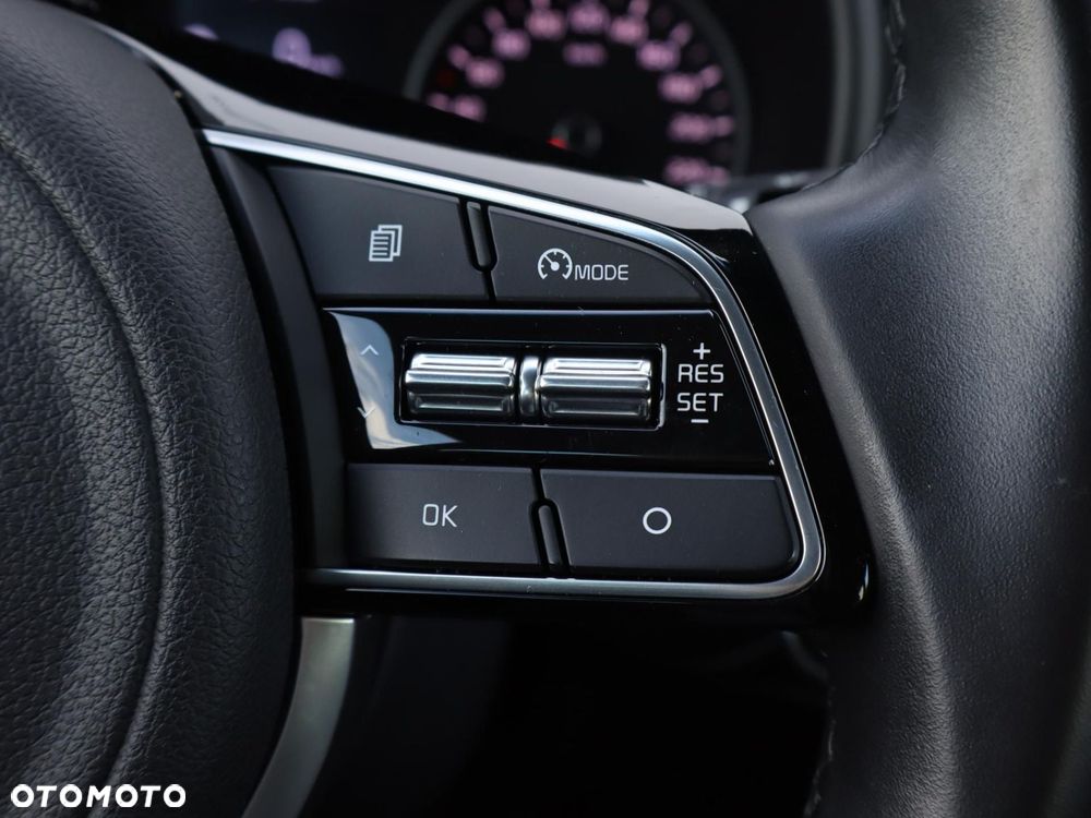 Kia Sportage - 16