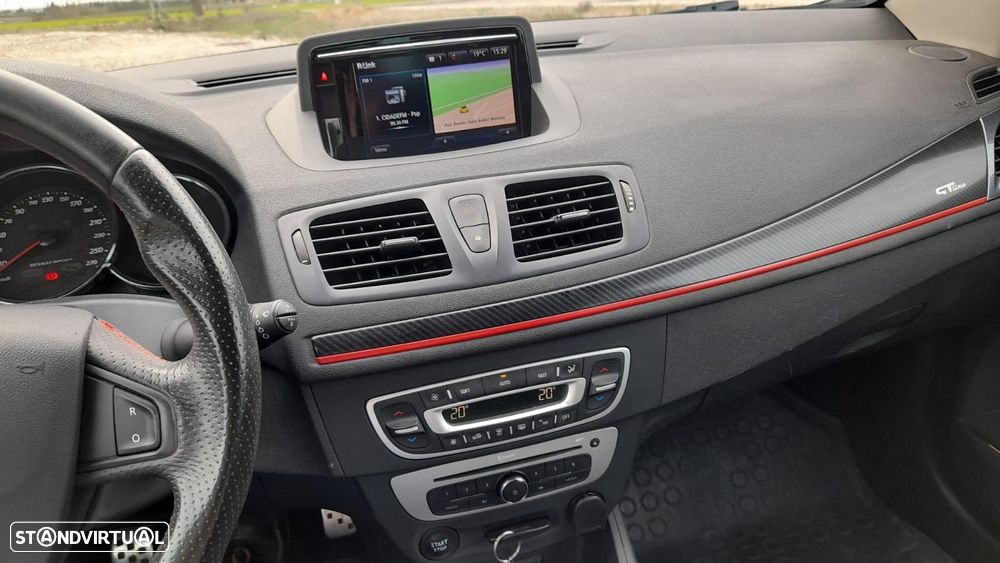 Renault Mégane 1.5 dCi GT Line SS - 3