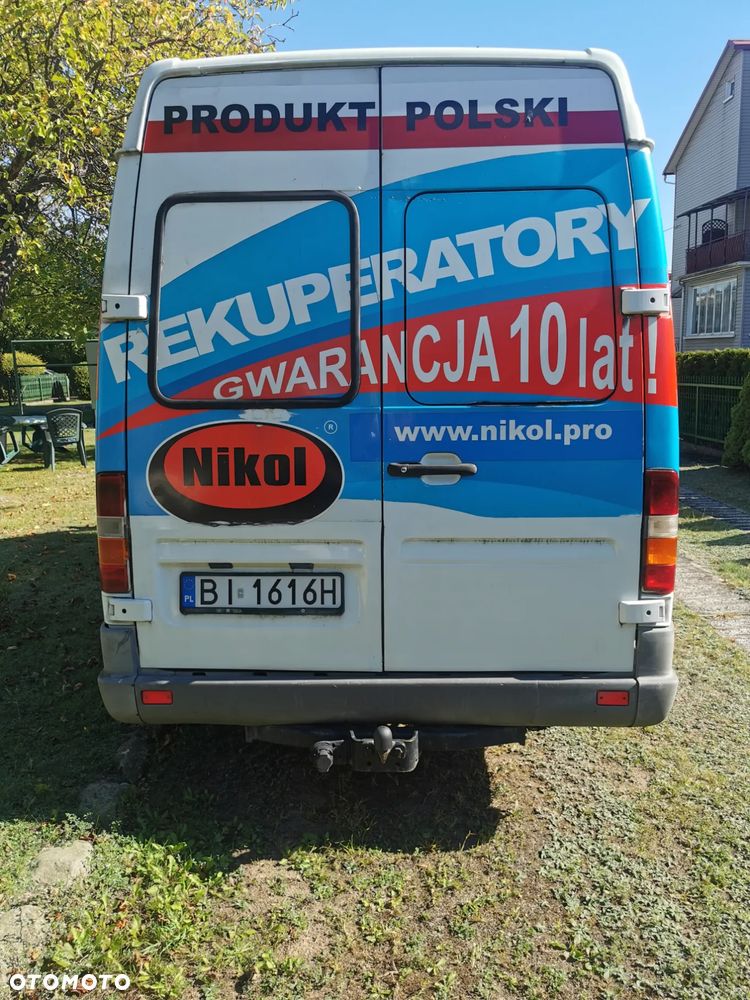 Mercedes-Benz Sprinter - 2