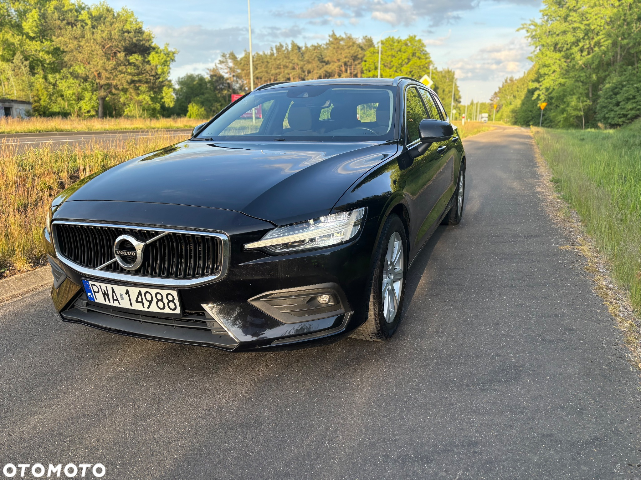 Volvo V60 B3 B Momentum Pro - 14