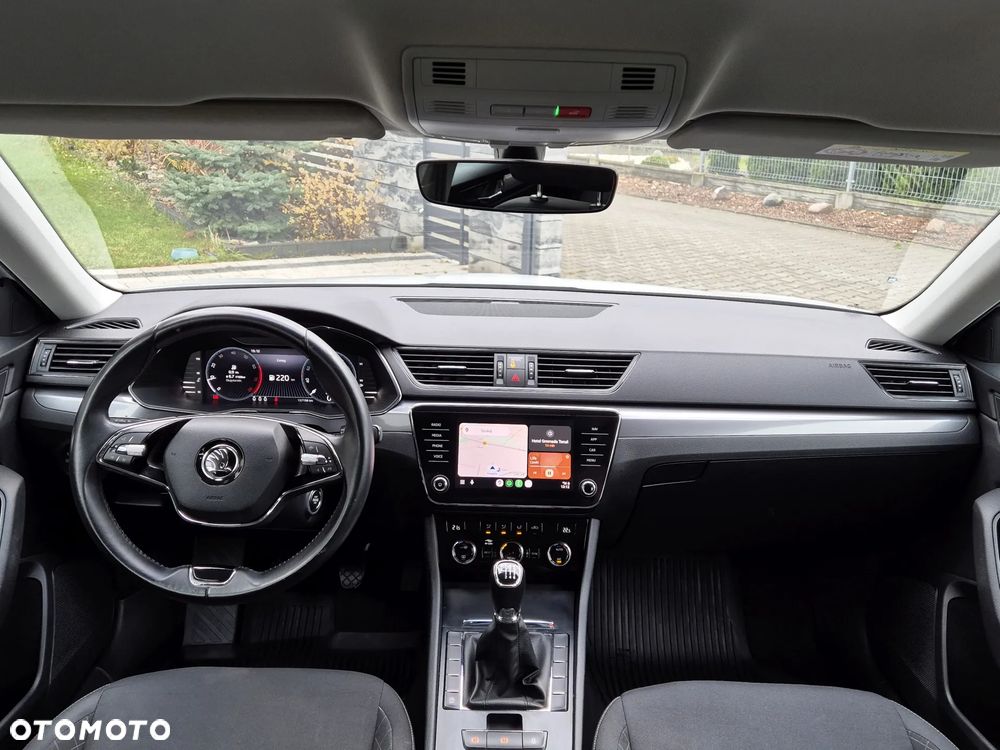 Skoda Superb 1.5 TSI Ambition - 15