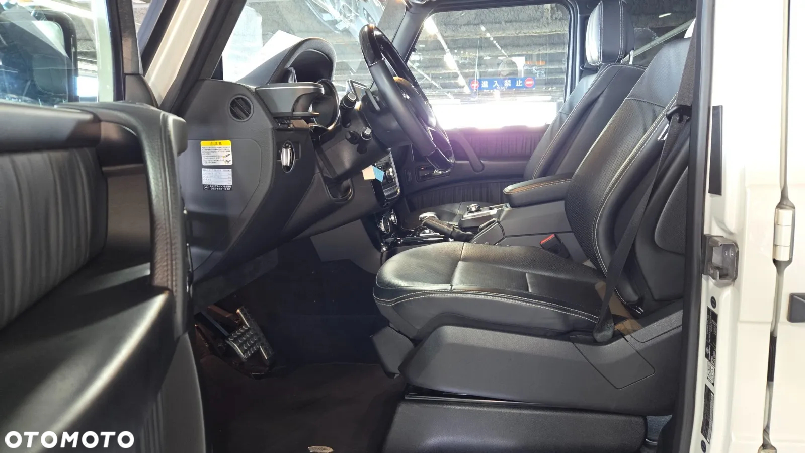 Mercedes-Benz Klasa G AMG 63 AMG SPEEDSHIFT 7G-TRONIC Exclusive Edition - 18